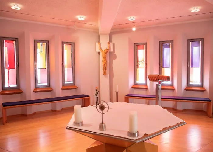 Spectrum Kirche Exerzitien-und Bildungshaus Auf Mariahilf * パッサウ