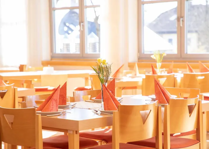 Spectrum Kirche Exerzitien-und Bildungshaus Auf Mariahilf *