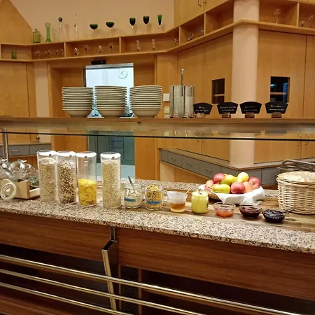 Spectrum Kirche Exerzitien-und Bildungshaus Auf Mariahilf Отель Пассау