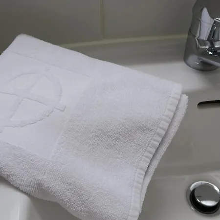 Готель Spectrum Kirche Exerzitien-und Bildungshaus Auf Mariahilf Пассау