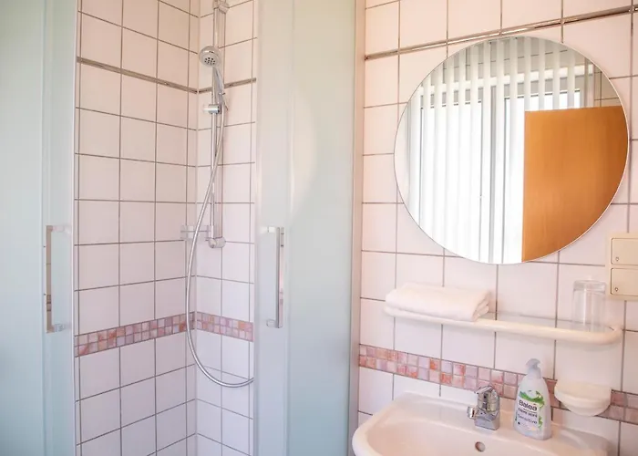 Spectrum Kirche Exerzitien-und Bildungshaus Auf Mariahilf * 帕绍