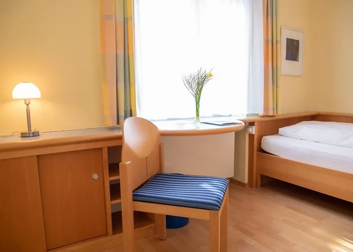 Hotell Spectrum Kirche Exerzitien-und Bildungshaus Auf Mariahilf