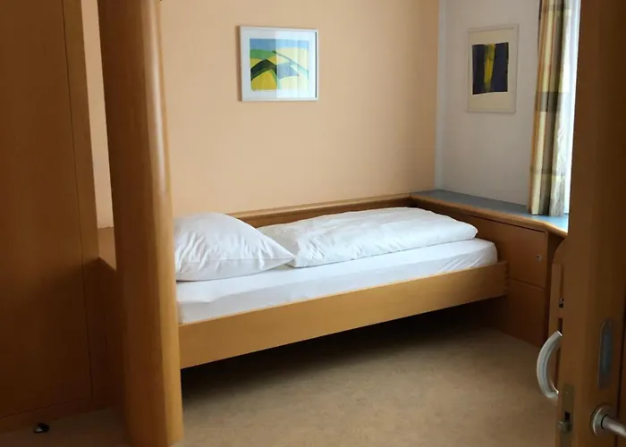 Spectrum Kirche Exerzitien-und Bildungshaus Auf Mariahilf Hotell