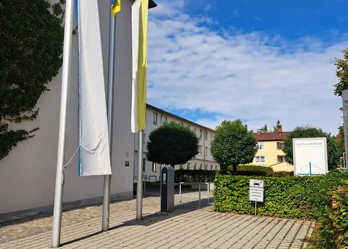 酒店 Spectrum Kirche Exerzitien-und Bildungshaus Auf Mariahilf 帕绍