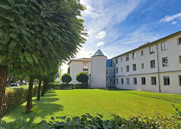 Spectrum Kirche Exerzitien-und Bildungshaus Auf Mariahilf